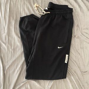 Mens brand new black regular fit Nike sweats